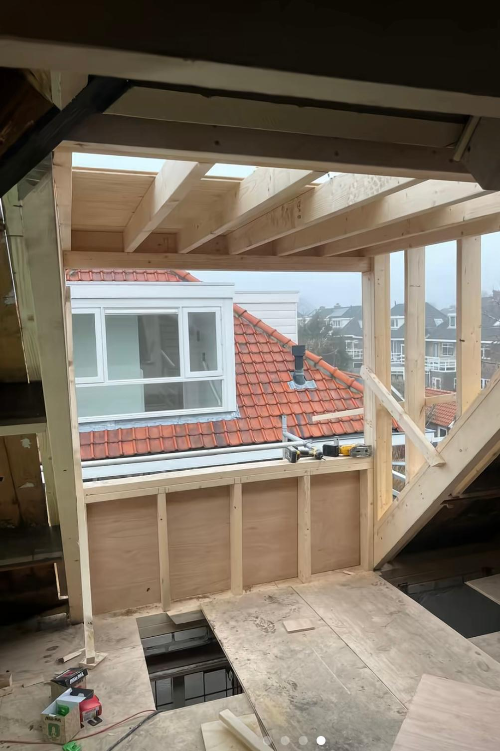 Groen Totaal Bouw BV Dakkapellen & dakopbouw