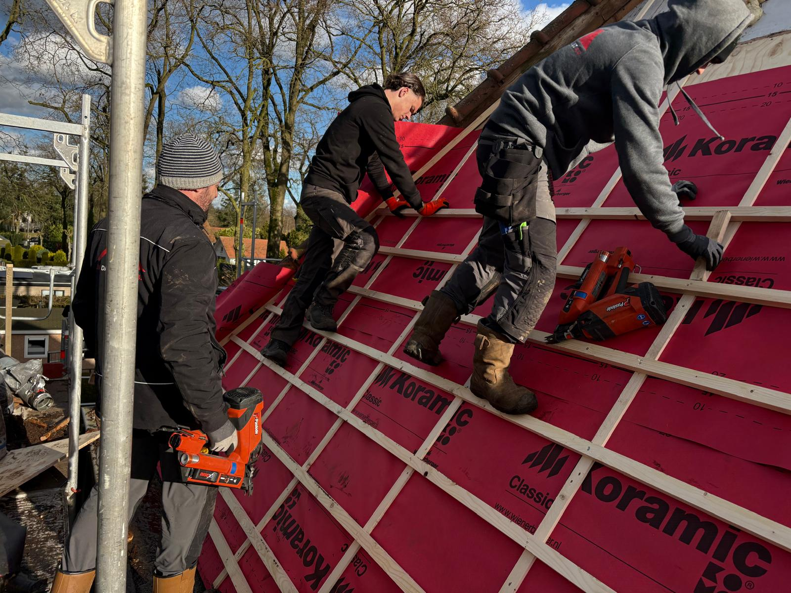 Groen Totaal Bouw BV Hero dakwerkzaamheden Breda